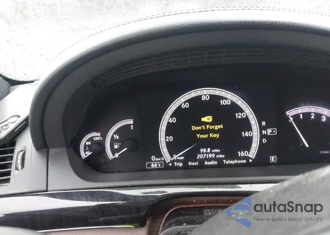 2013 Mercedes-Benz S 550 4Matic из США, поврежденный, VIN WDDNG9EB9DA494574